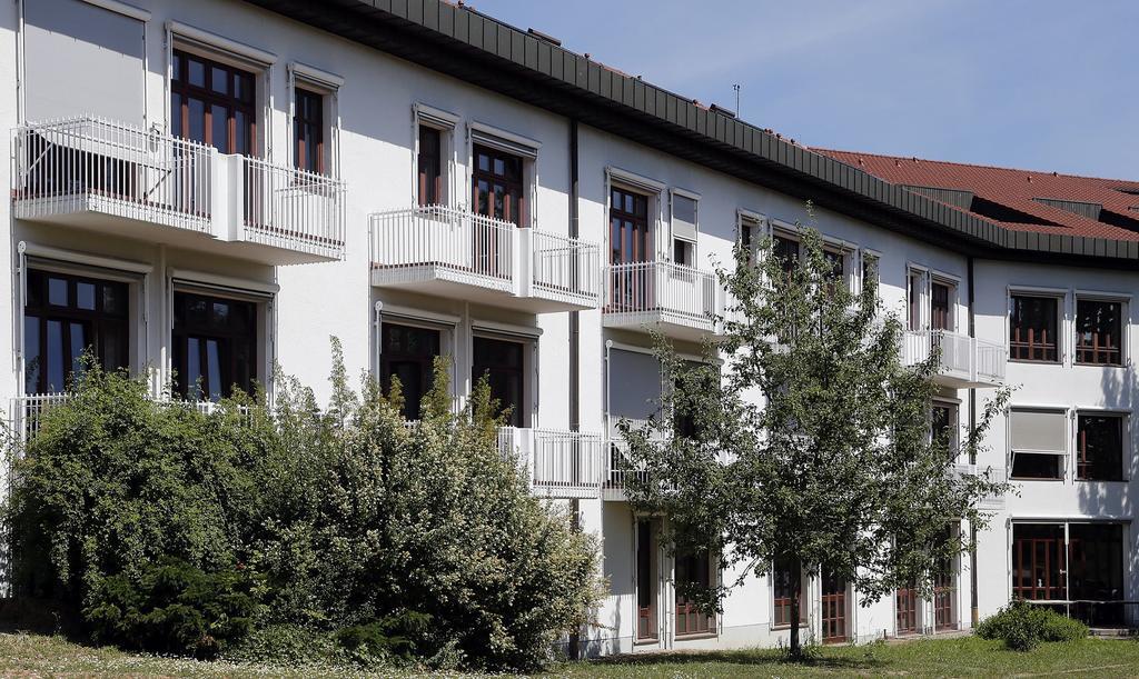 Tagungs- und Bildungszentrum Steinbach/Taunus Steinbach im Taunus Exterior foto